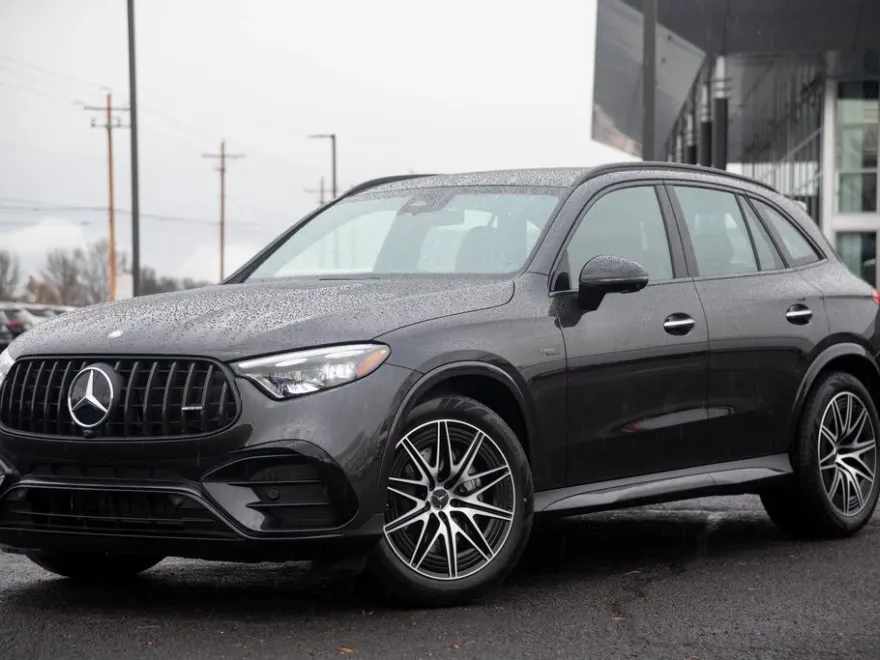 2025 Mercedes Benz GLC 43 AMG photo 1