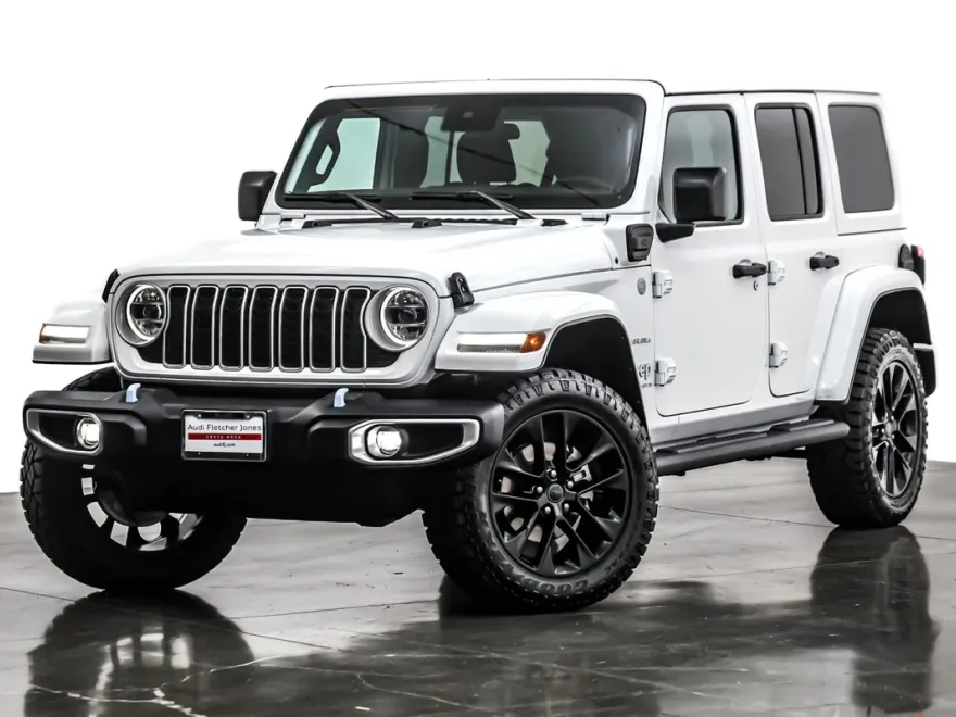 2024 Jeep Wrangler 4xe Sahara photo 1