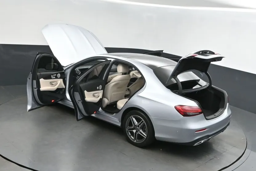 2021 Mercedes Benz E 450 4MATIC photo 1