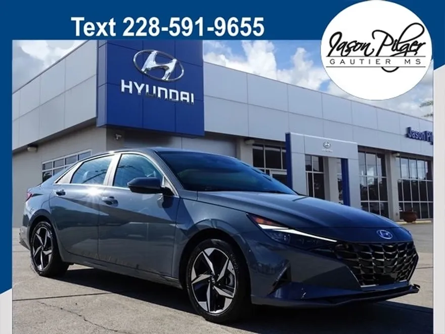2023 Hyundai Elantra Limited photo 1