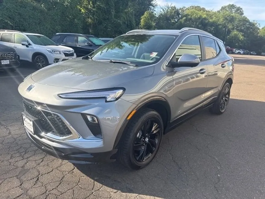 2026 Buick Encore GX Sport Touring photo 1