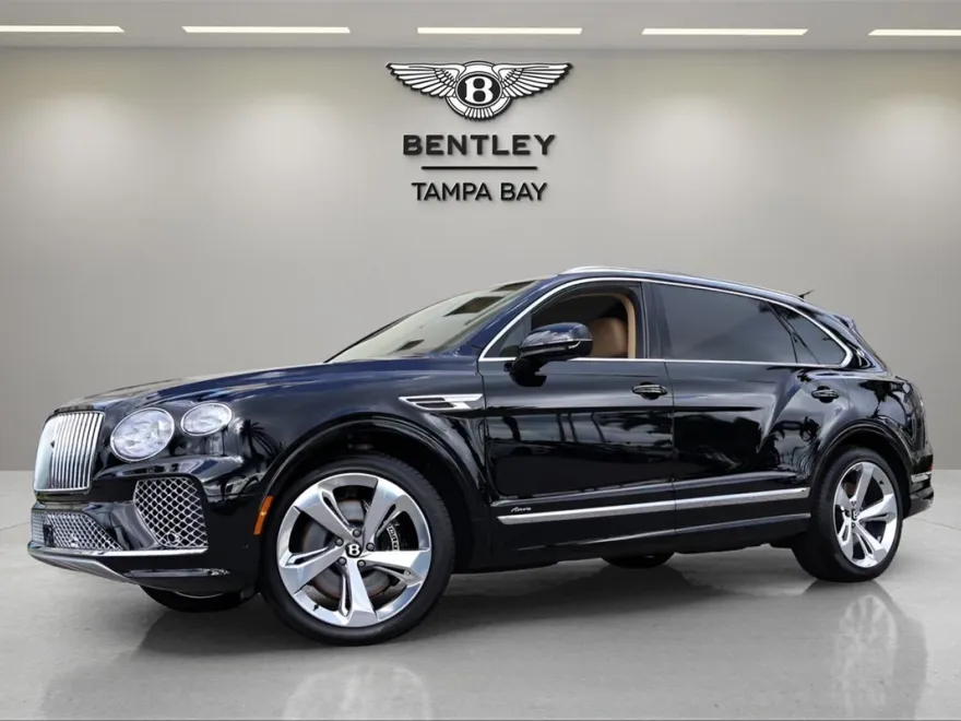 2025 Bentley Bentayga EWB V8 photo 1