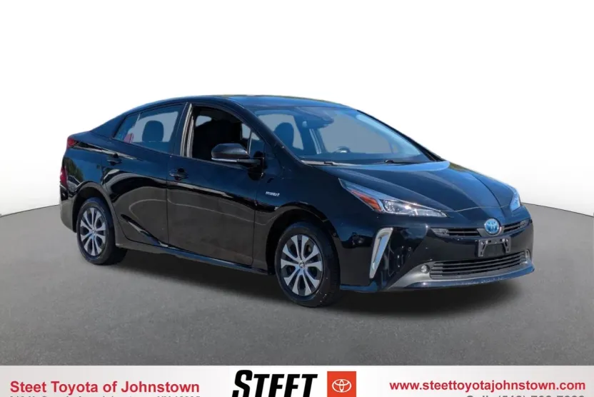 2020 Toyota Prius Base photo 1