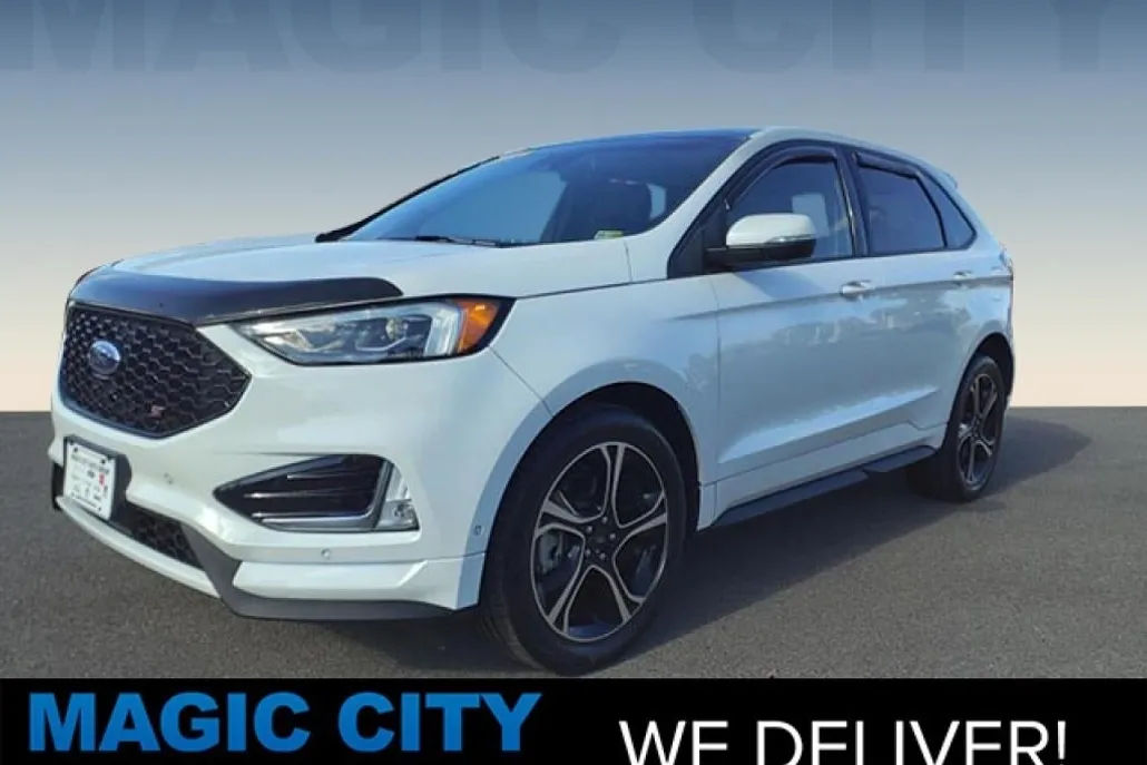 2020 Ford Edge ST photo 1