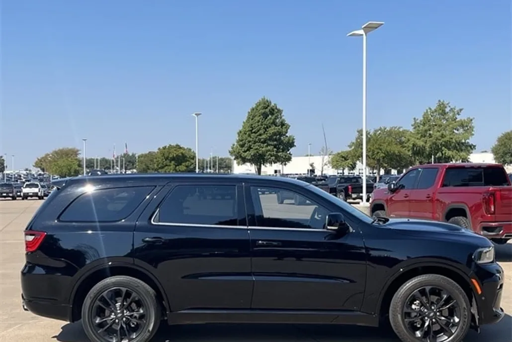 2022 Dodge Durango R/T photo 1