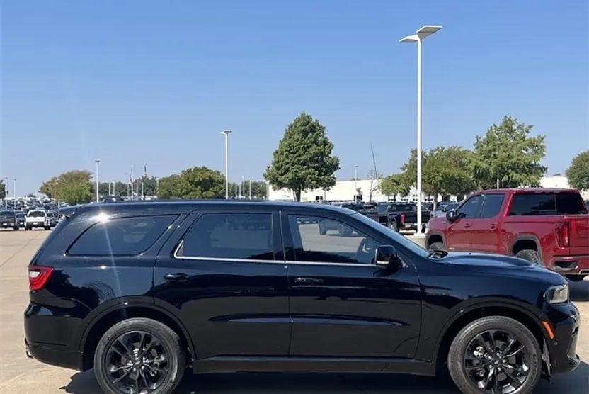 2022 Dodge Durango R/T photo 1