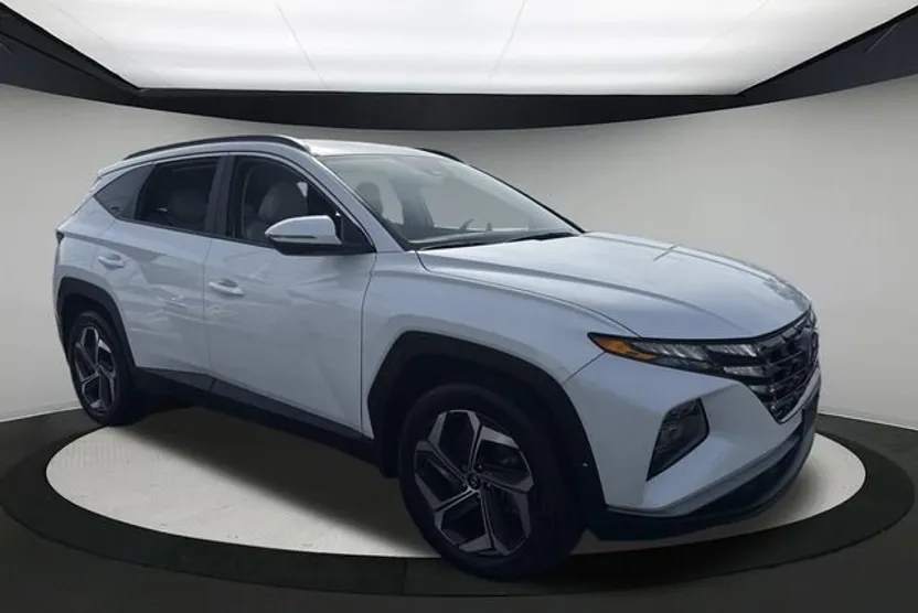 2022 Hyundai Tucson SEL photo 1