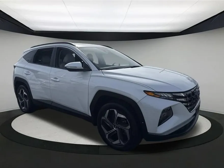 2022 Hyundai Tucson SEL photo 1
