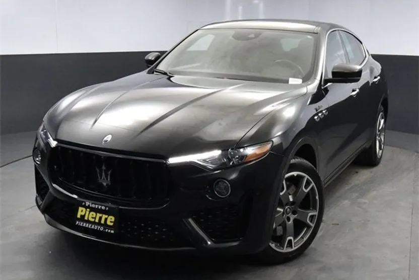 2023 Maserati Levante Modena photo 1