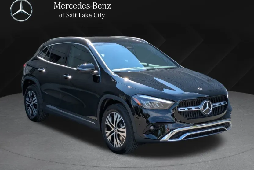 2026 Mercedes Benz GLA 250 4MATIC photo 1