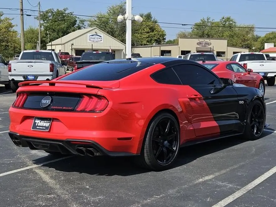 2019 Ford Mustang GT Premium photo 1