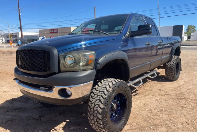 2006 Dodge Ram SLT photo 1