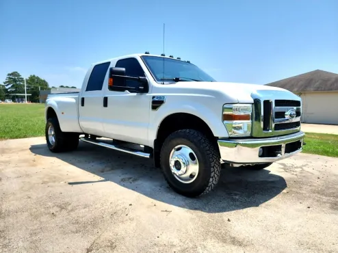 2008 Ford F-350 Lariat photo 4