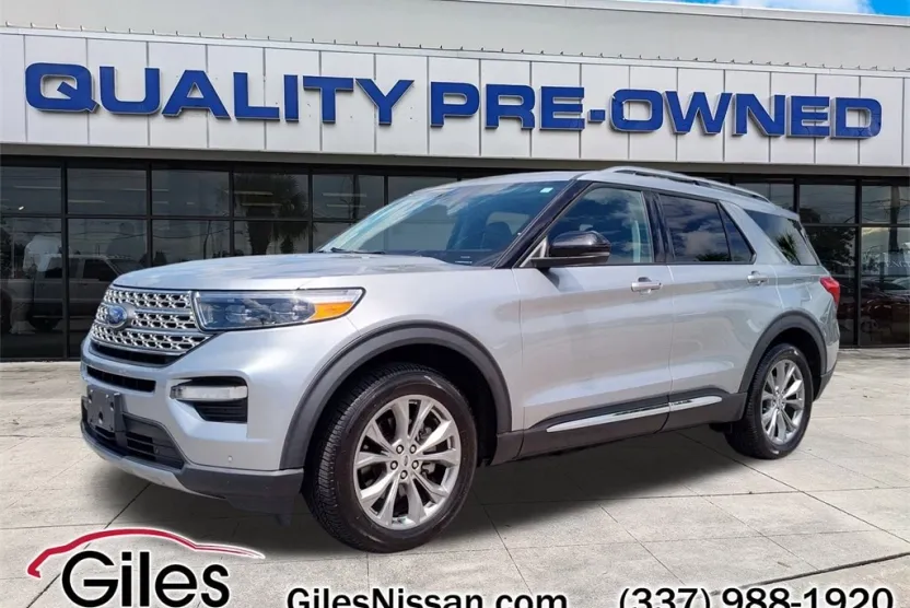 2023 Ford Explorer Limited photo 1