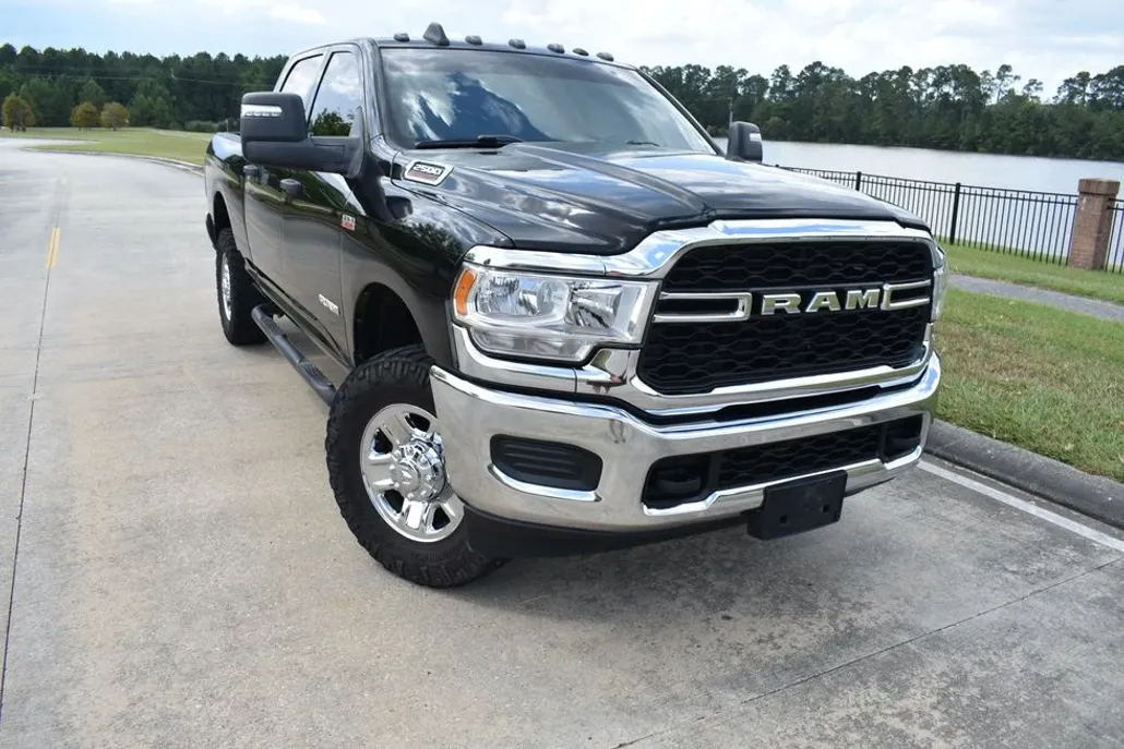 2023 Ram 2500 Tradesman photo 1
