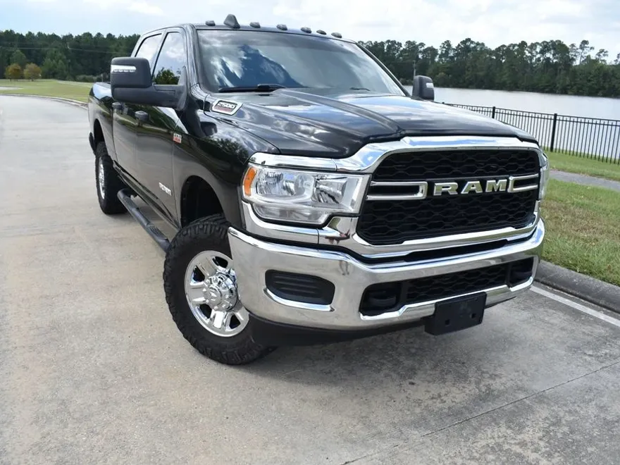 2023 Ram 2500 Tradesman photo 1
