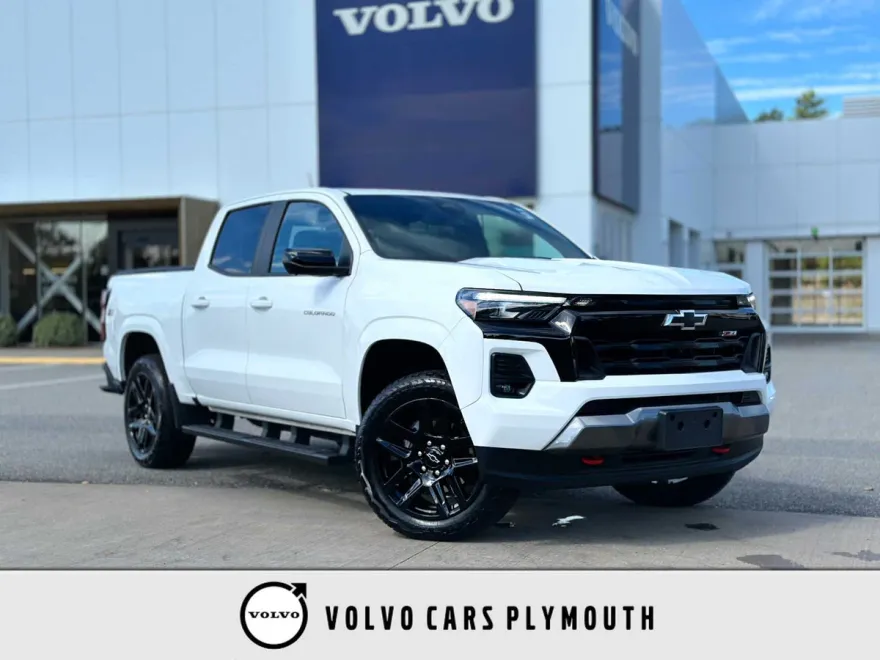 2024 Chevrolet Colorado Z71 photo 1