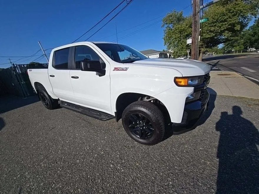2020 Chevrolet Silverado 1500 Custom Trail Boss photo 1