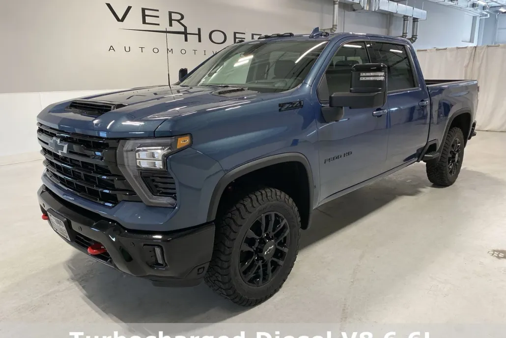 2025 Chevrolet Silverado 2500HD LTZ photo 1