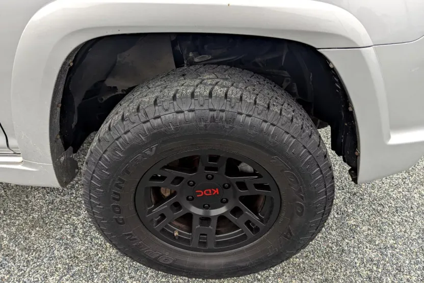 2013 Toyota 4Runner SR5 photo 1