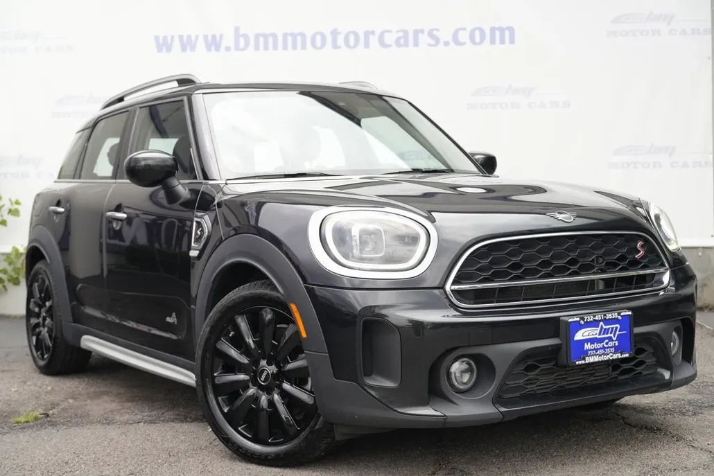 2023 Mini Countryman S ALL4 photo 1