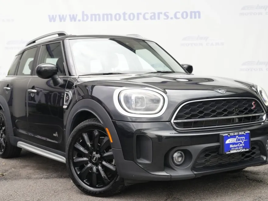 2023 Mini Countryman S ALL4 photo 1