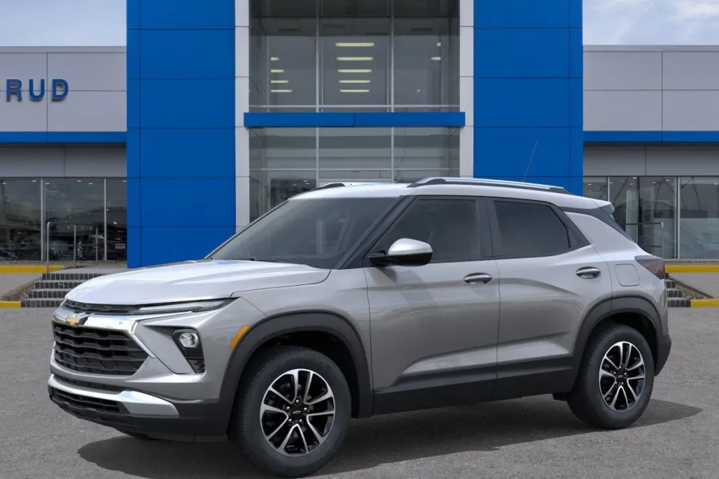 2026 Chevrolet Trailblazer LT photo 1