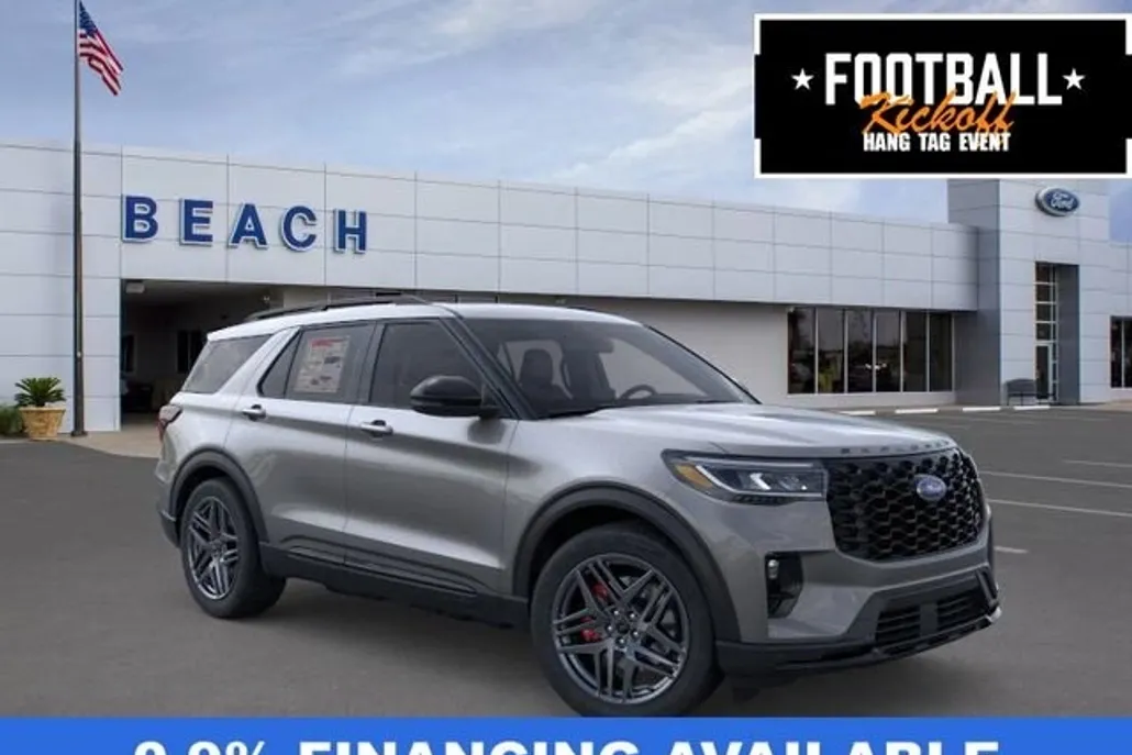 2025 Ford Explorer ST photo 1