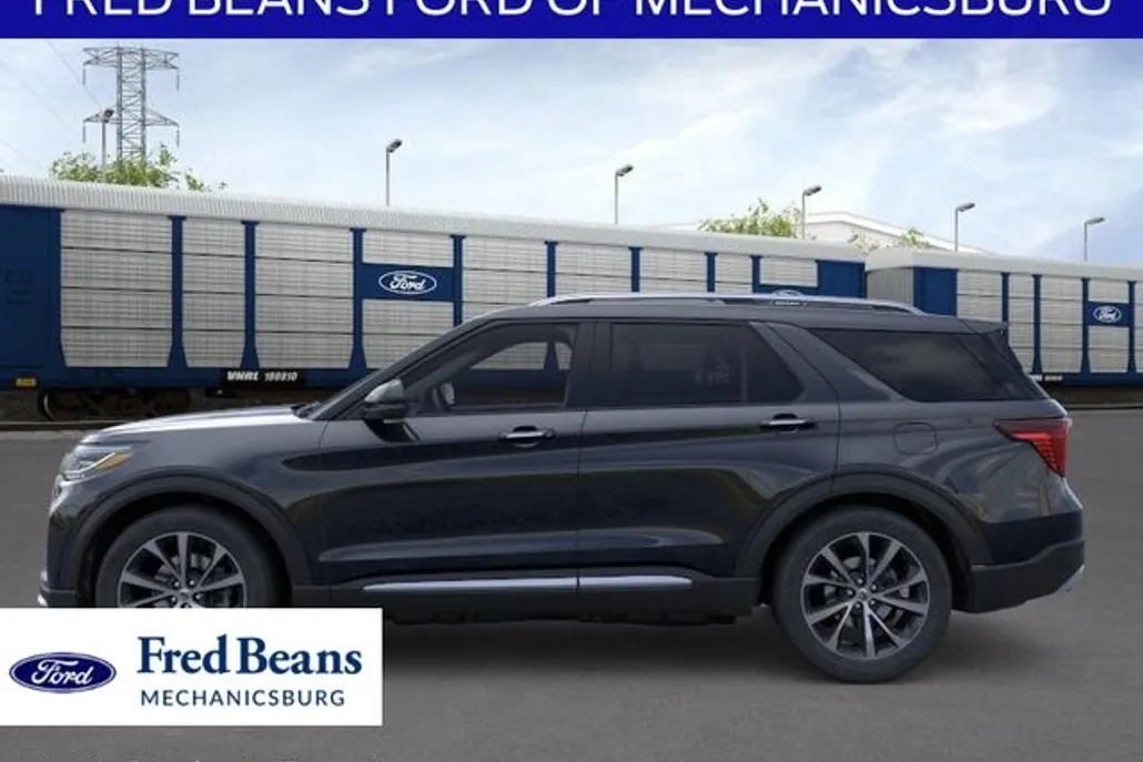 2025 Ford Explorer Platinum photo 1