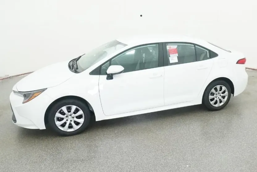 2026 Toyota Corolla LE photo 1