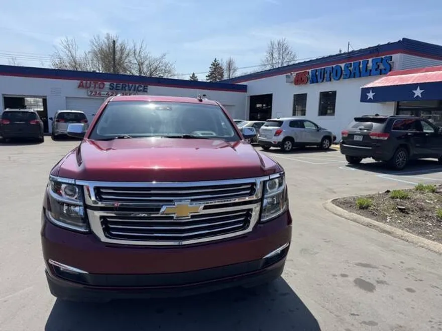 2016 Chevrolet Suburban LTZ photo 1