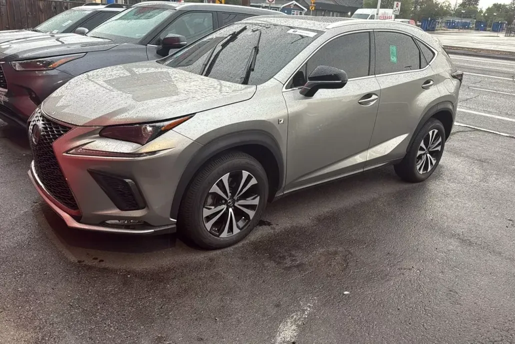2021 Lexus NX 300 F SPORT photo 1