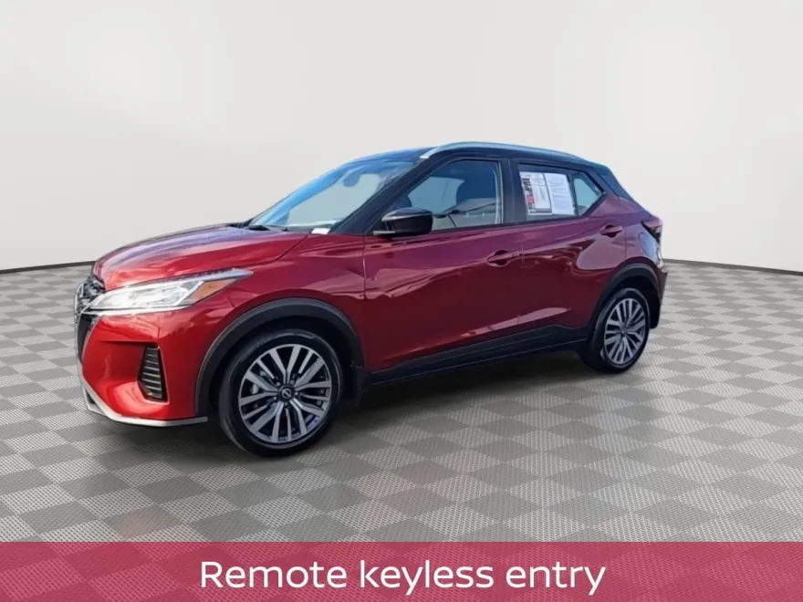 2023 Nissan Kicks SV photo 1