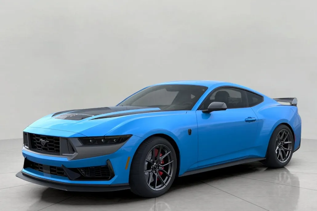 2025 Ford Mustang Dark Horse photo 1
