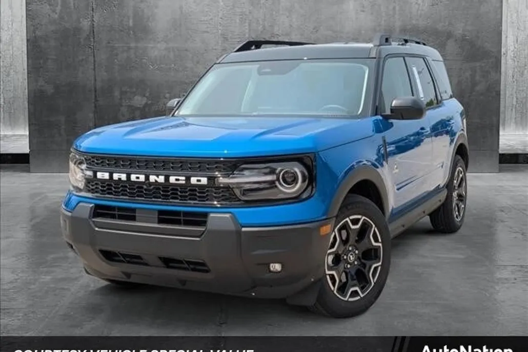 2025 Ford Bronco Sport Outer Banks photo 1