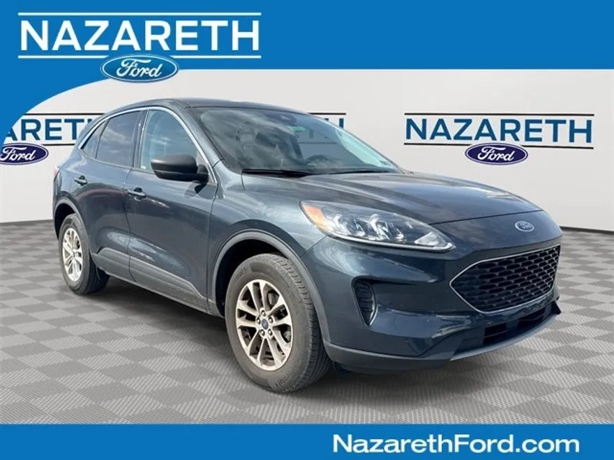 2022 Ford Escape SE photo 1