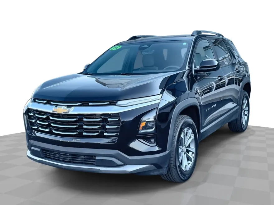 2025 Chevrolet Equinox LT photo 1