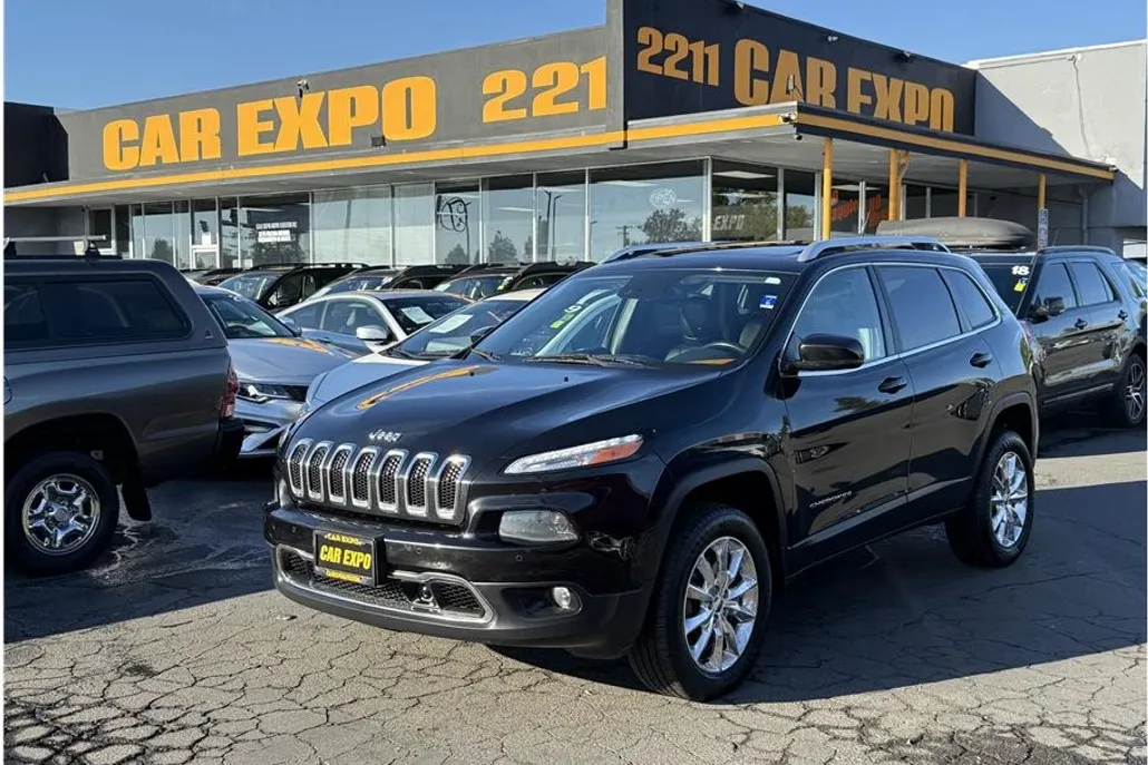 2014 Jeep Cherokee Limited Sport photo 1