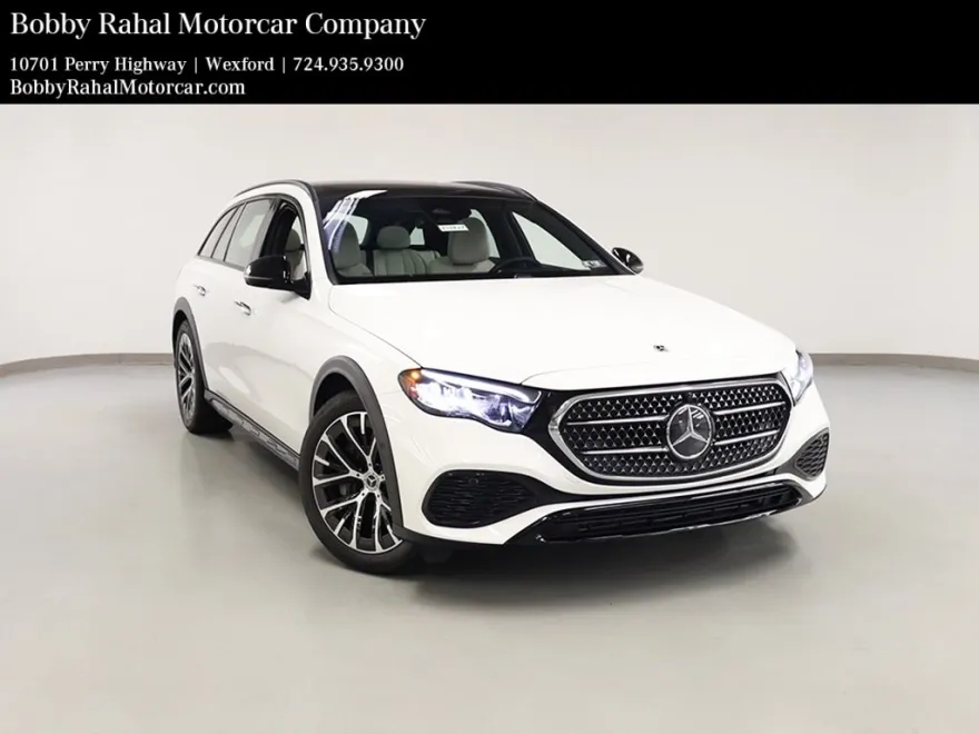 2025 Mercedes Benz E 450 Wagon photo 1