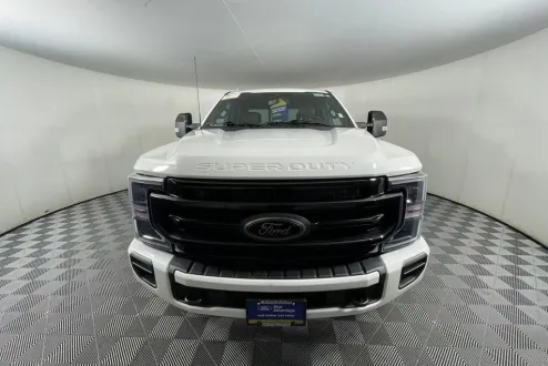 2022 Ford F-250 Lariat photo 3