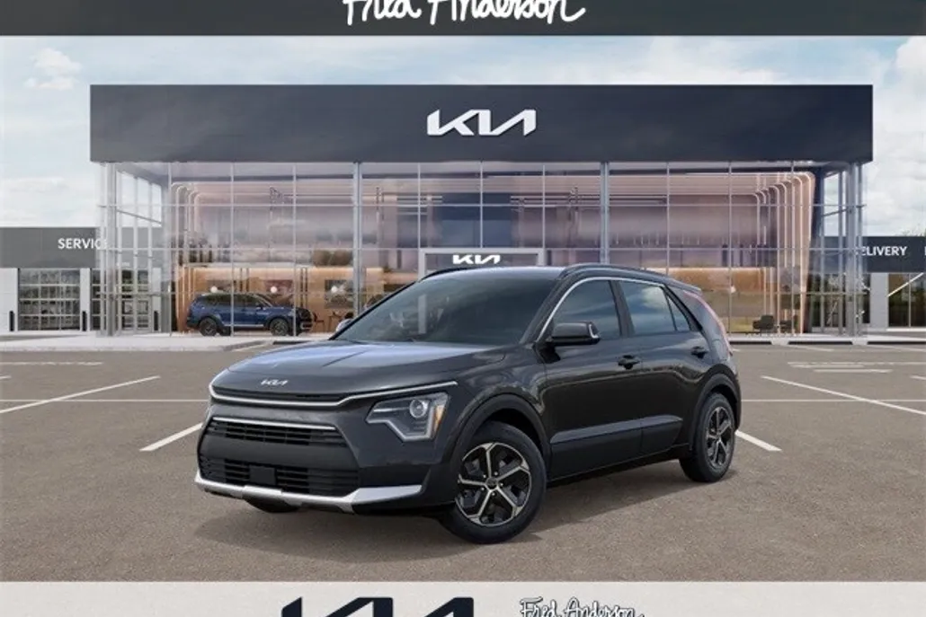 2025 Kia Niro EX photo 1