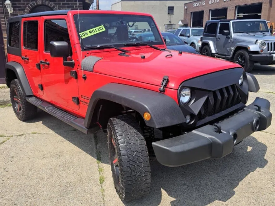 2017 Jeep Wrangler Unlimited Sport S photo 1