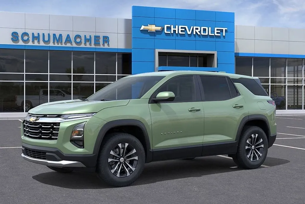2026 Chevrolet Equinox LT photo 1