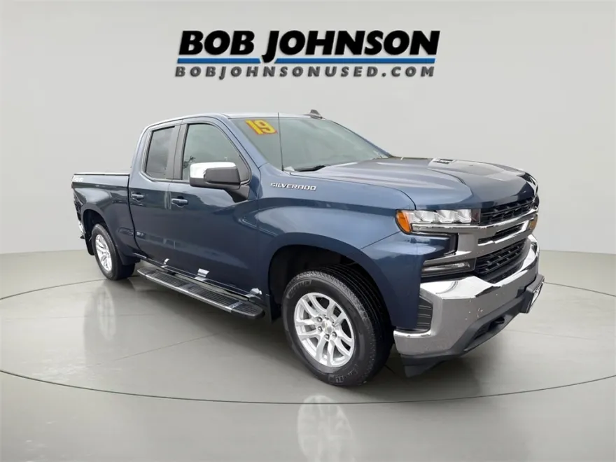 2019 Chevrolet Silverado 1500 LT photo 1