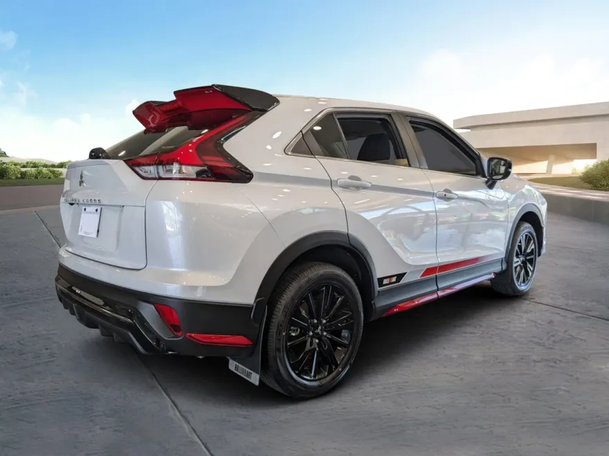 2024 Mitsubishi Eclipse Cross Ralliart photo 1