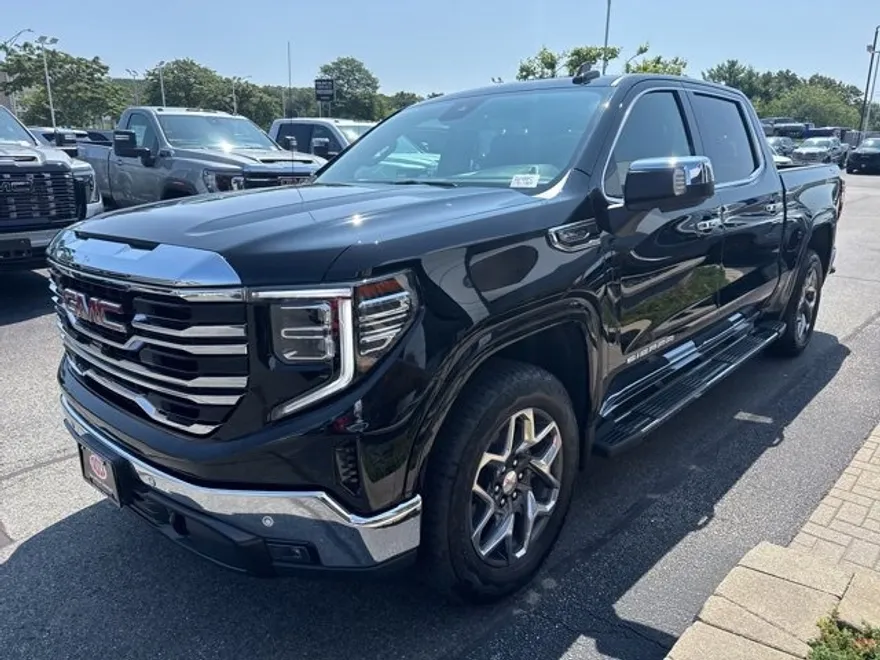 2025 Gmc Sierra 1500 SLT photo 1