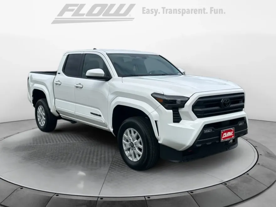 2025 Toyota Tacoma SR5 photo 1