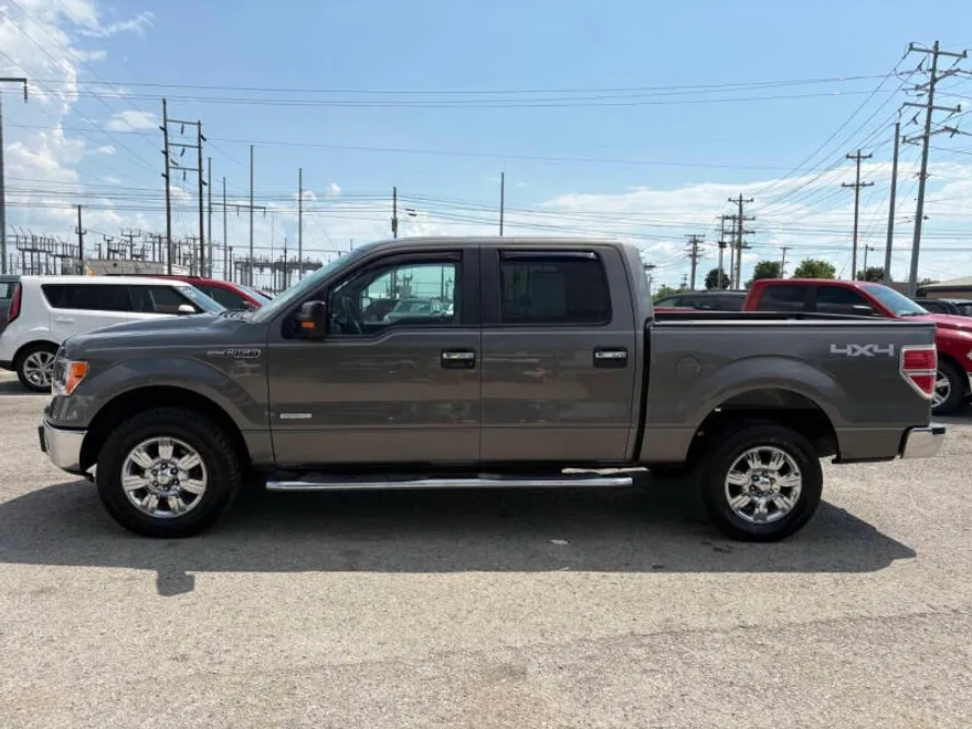 2012 Ford F-150 XLT photo 1
