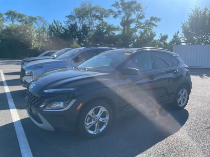 2023 Hyundai Kona SEL photo 1