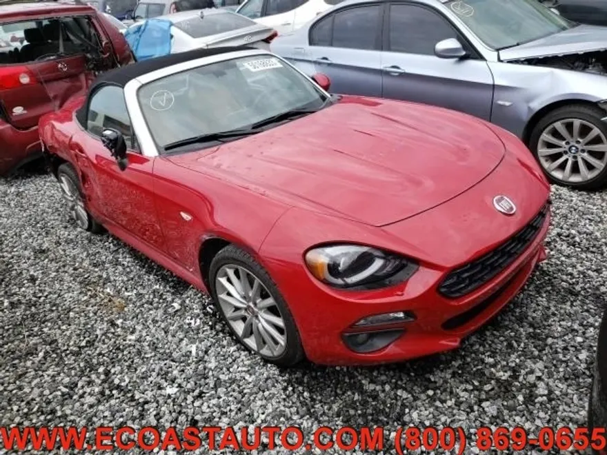 2018 Fiat 124 Spider Lusso photo 1